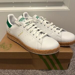 Groot Stan Smith adidas size 10.5 Marvel